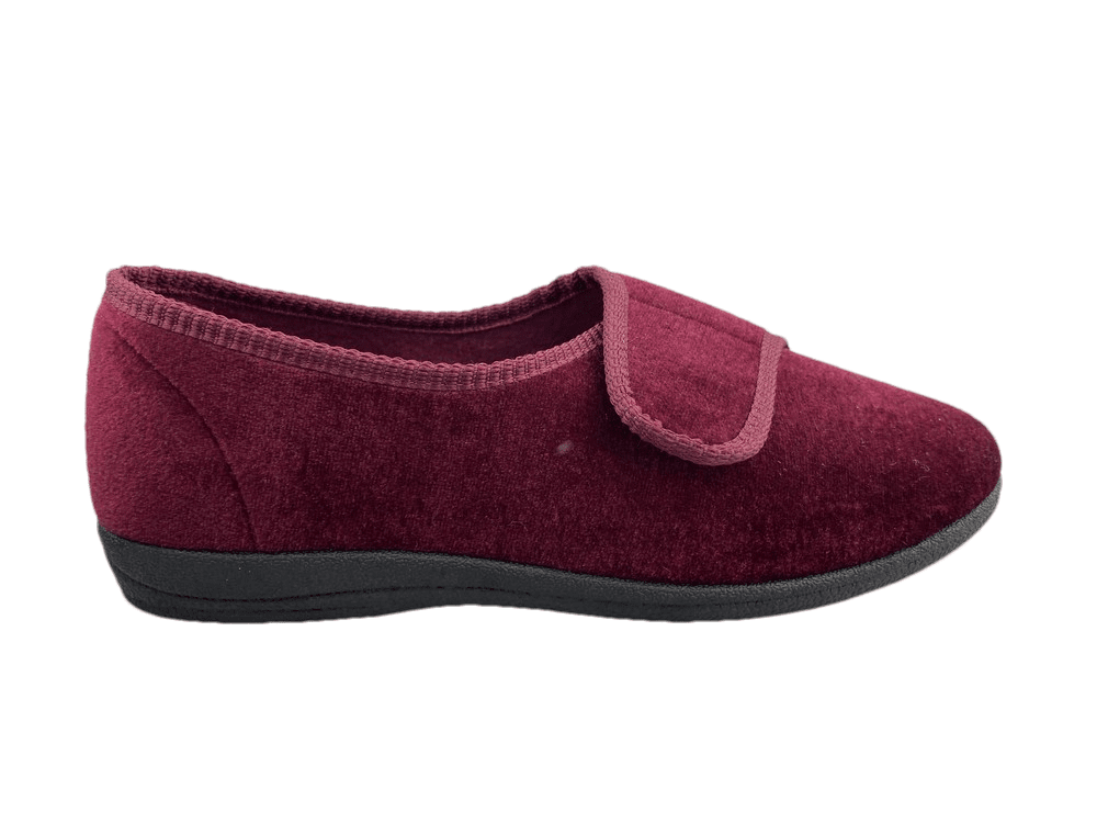 women's indoor shoes