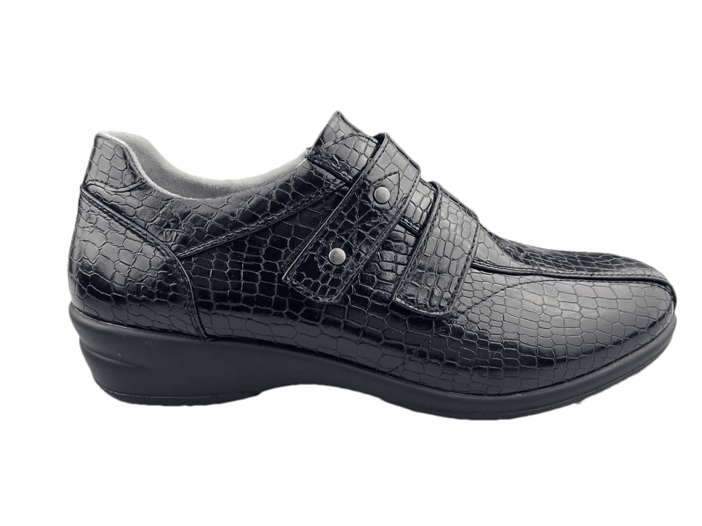 women's loafer
