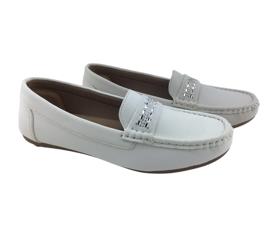 women's moccasin loafer