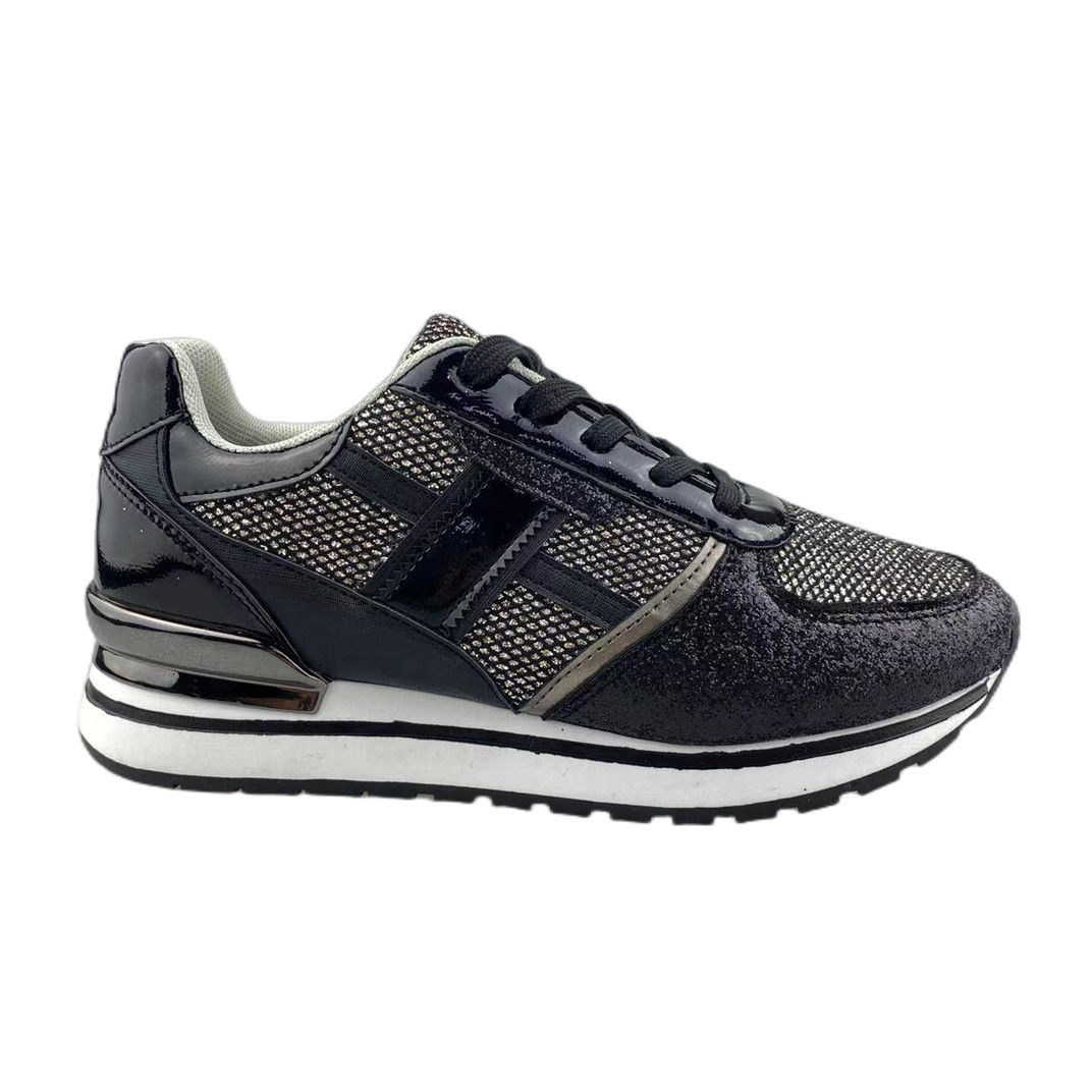 women's sneaker shoes