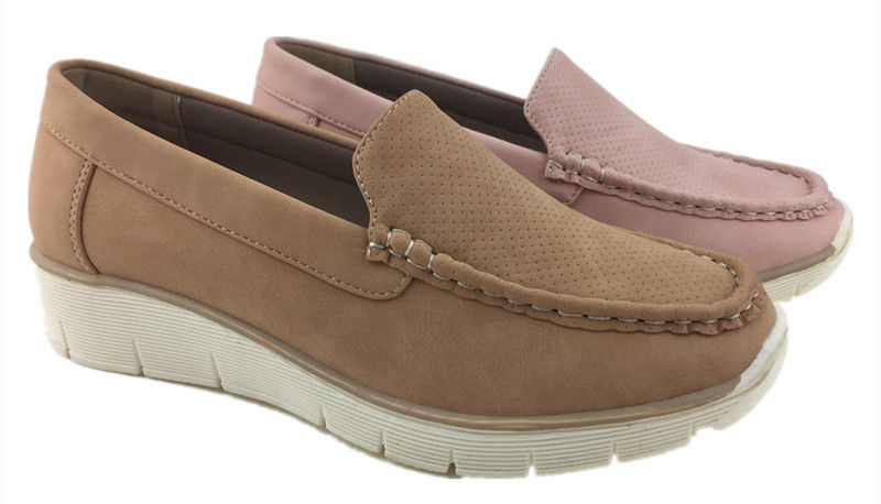 women's sneaker shoes