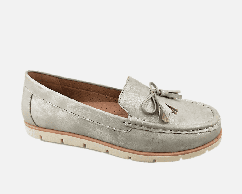 women's moccasin loafer