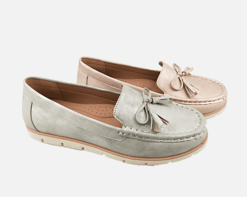 women's moccasin loafer