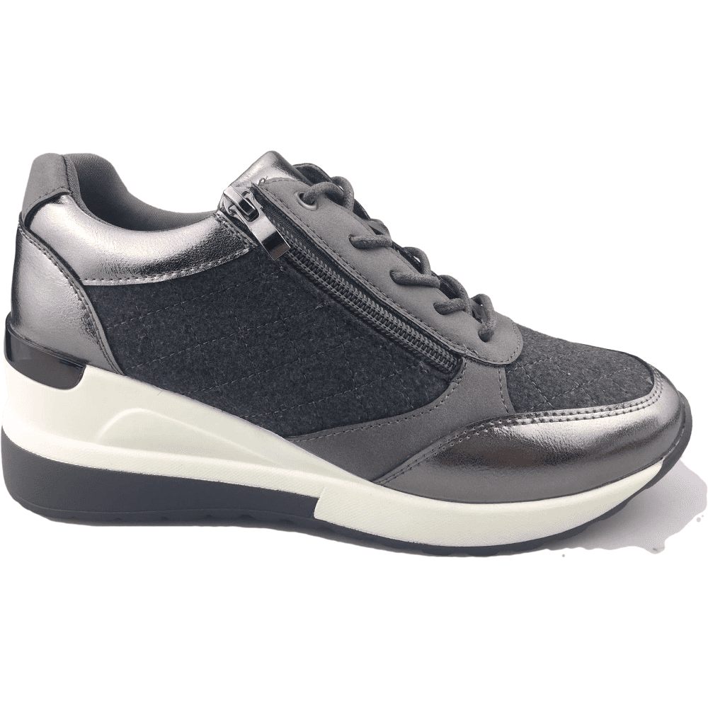 women's sneaker shoes
