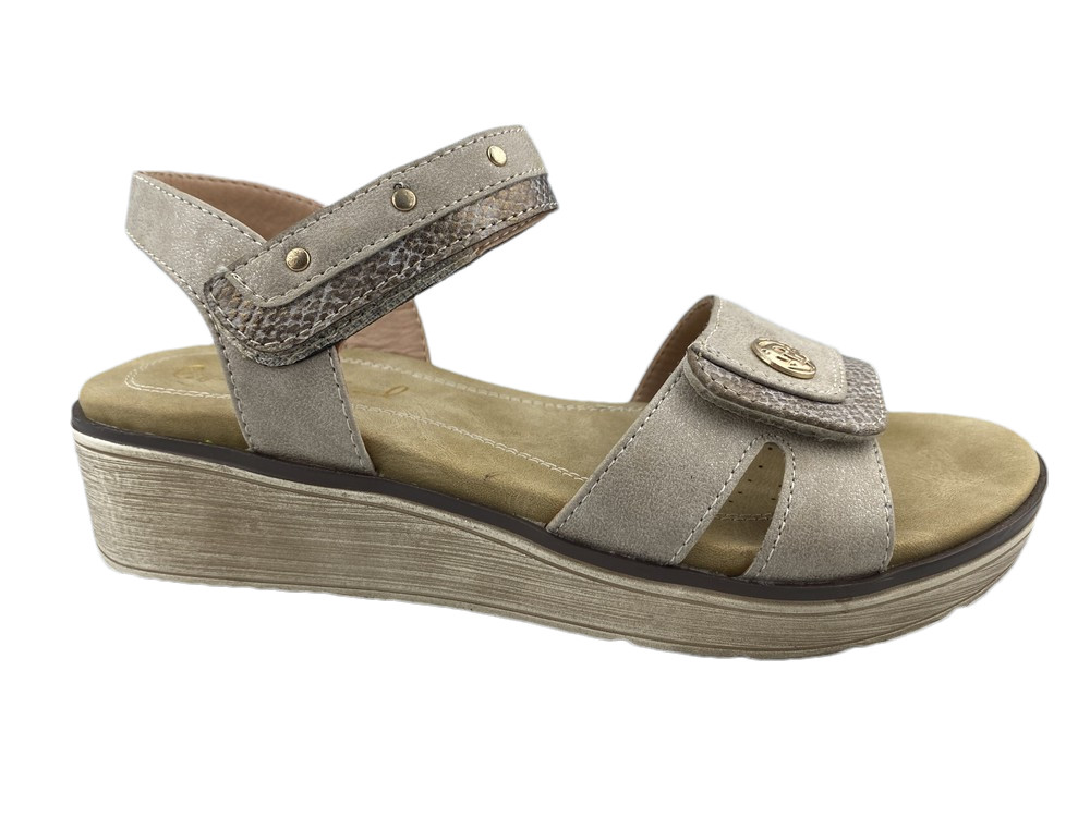 women's sandal
