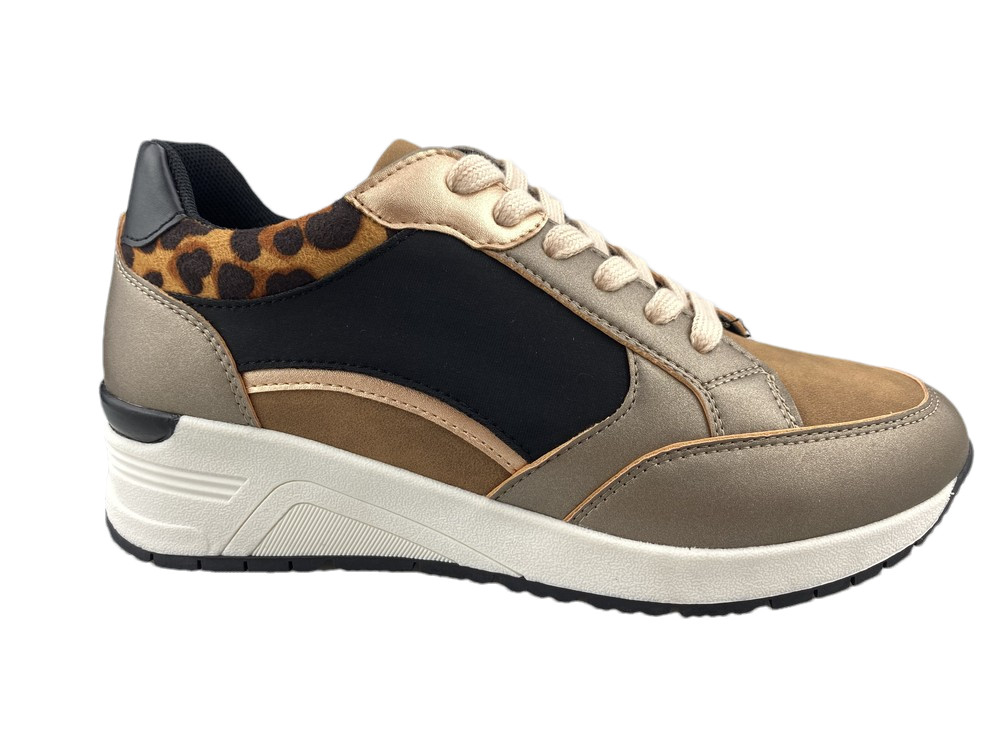 women's sneaker shoes