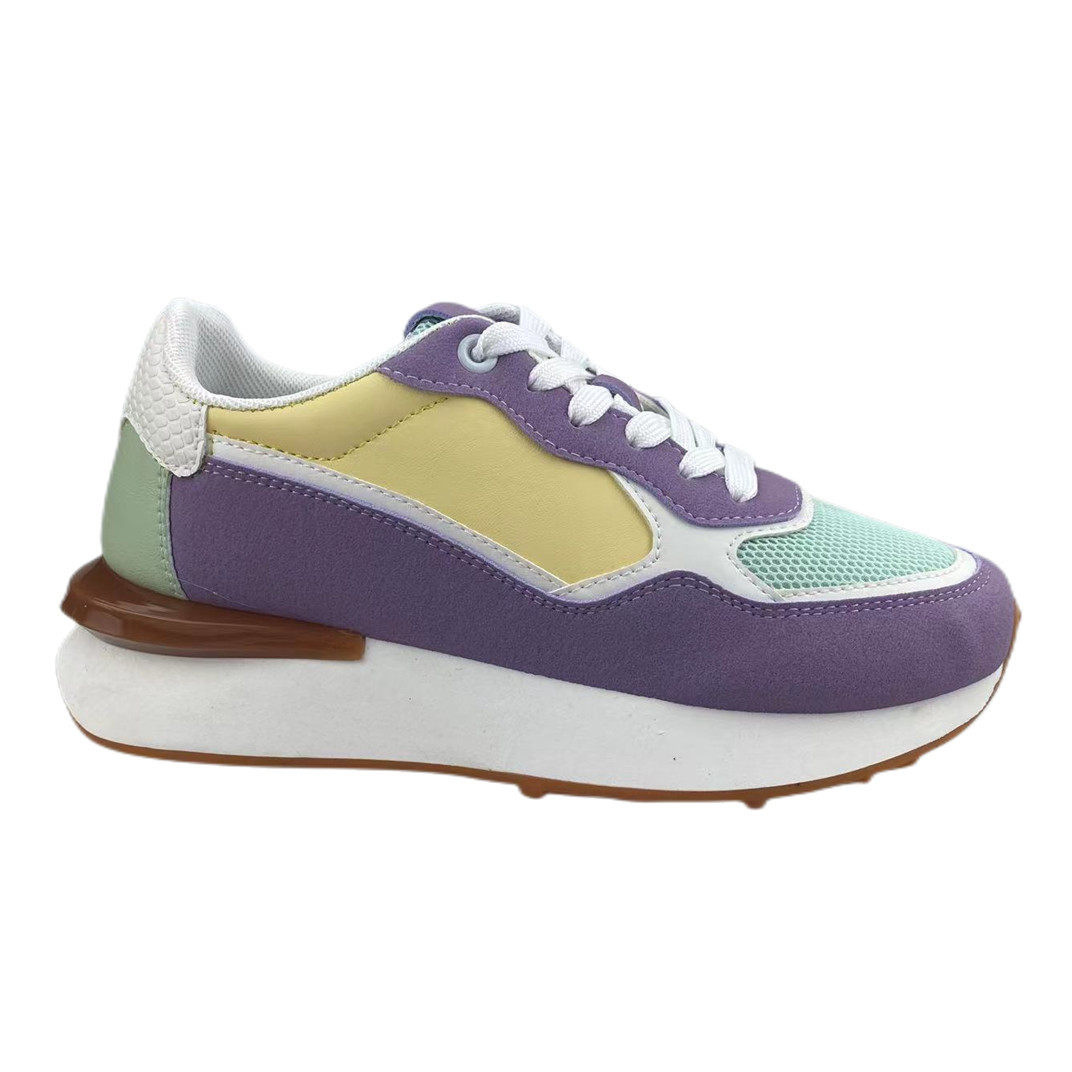 women's sneaker