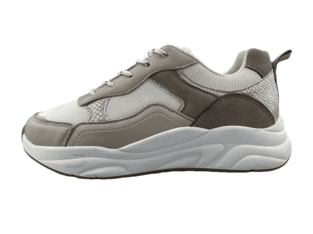 women's sneaker